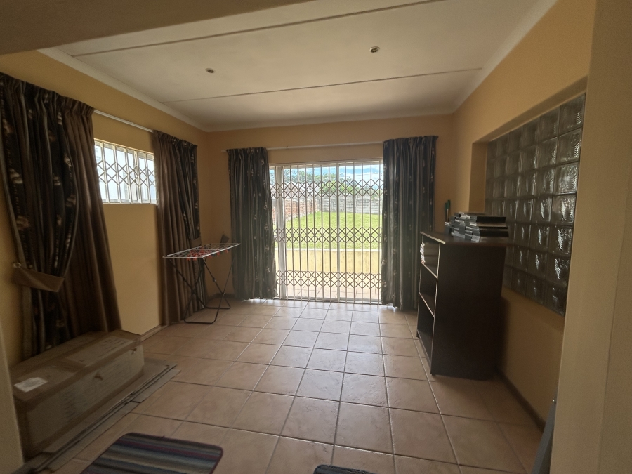3 Bedroom Property for Sale in Beacon Bay Eastern Cape